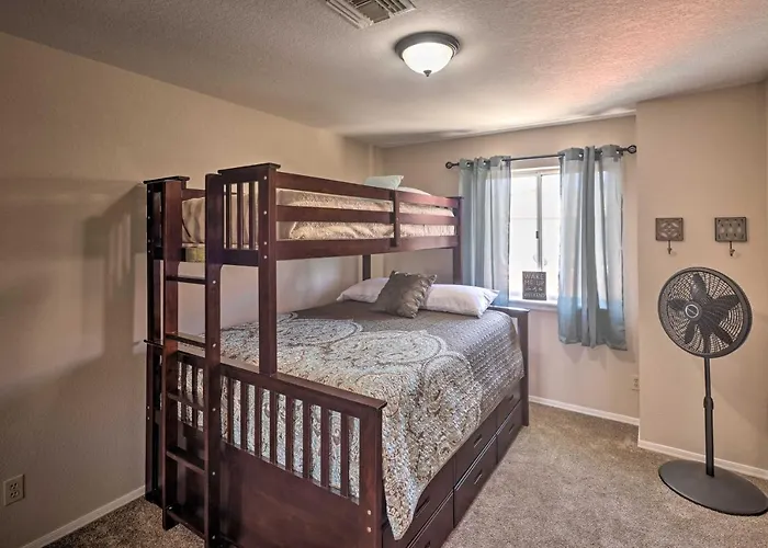 Holiday home Hot Tub & River Views! Family Gem In Bullhead Bullhead City